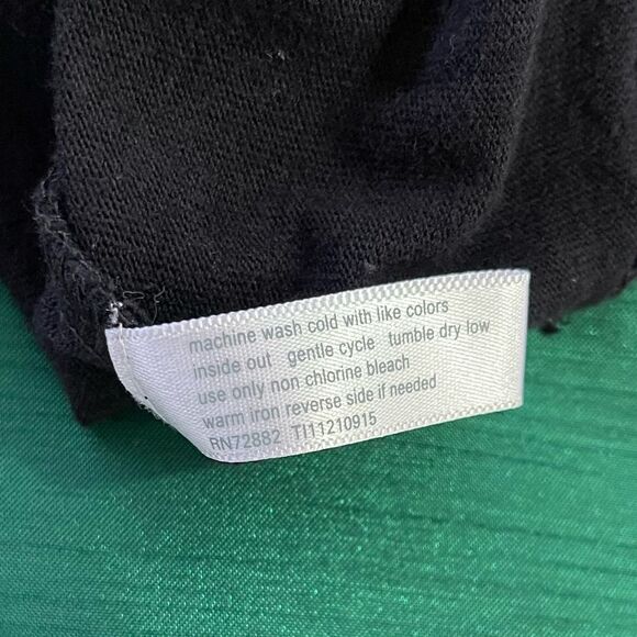 Essentials Womens 1X Shirt Santa Cotton Long Sleeve Top Black - Picture 6 of 6